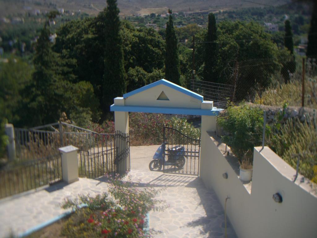 Blue Villa Panormos  Ruang foto