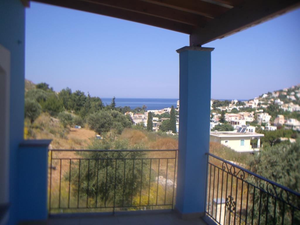 Blue Villa Panormos  Ruang foto