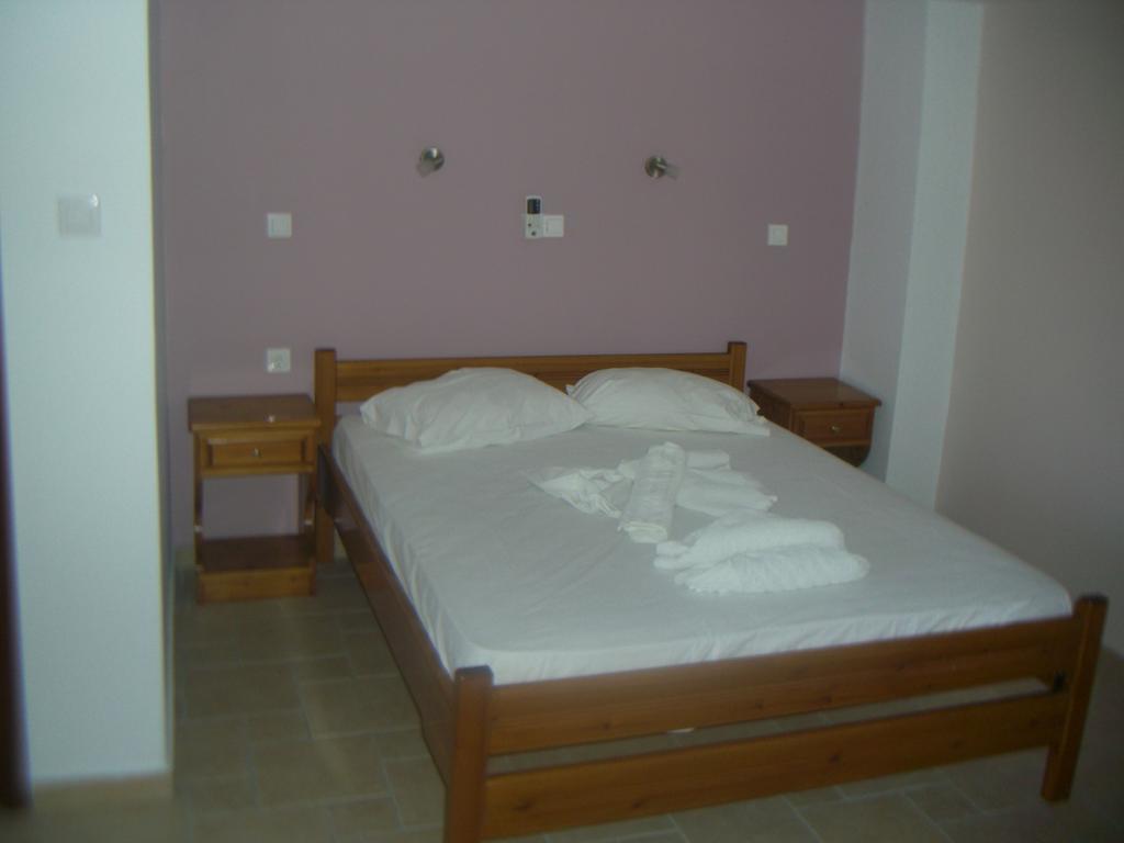 Blue Villa Panormos  Ruang foto
