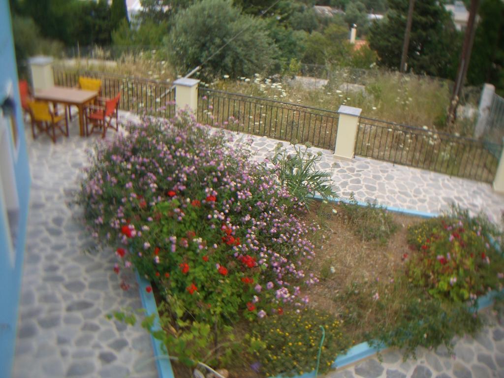 Blue Villa Panormos  Ruang foto
